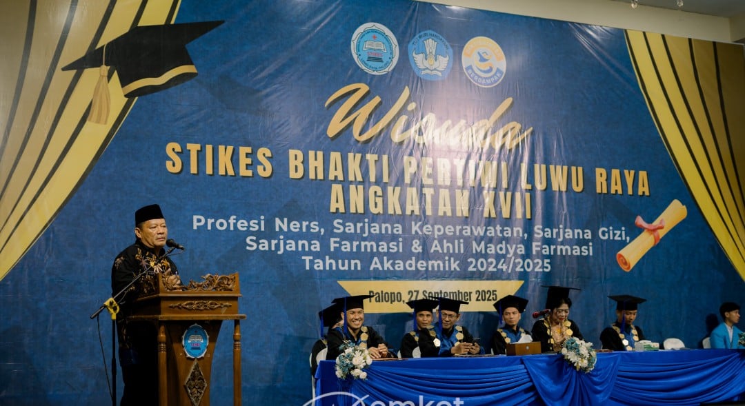 STIKES Luwu Raya Wisuda, Pemkot Beri Ucapan Selamat