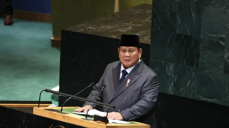 Menlu Tegaskan Presiden Prabowo Tidak Akan Kunjungi Israel, Fokus Hadiri KTT Perdamaian di Mesir