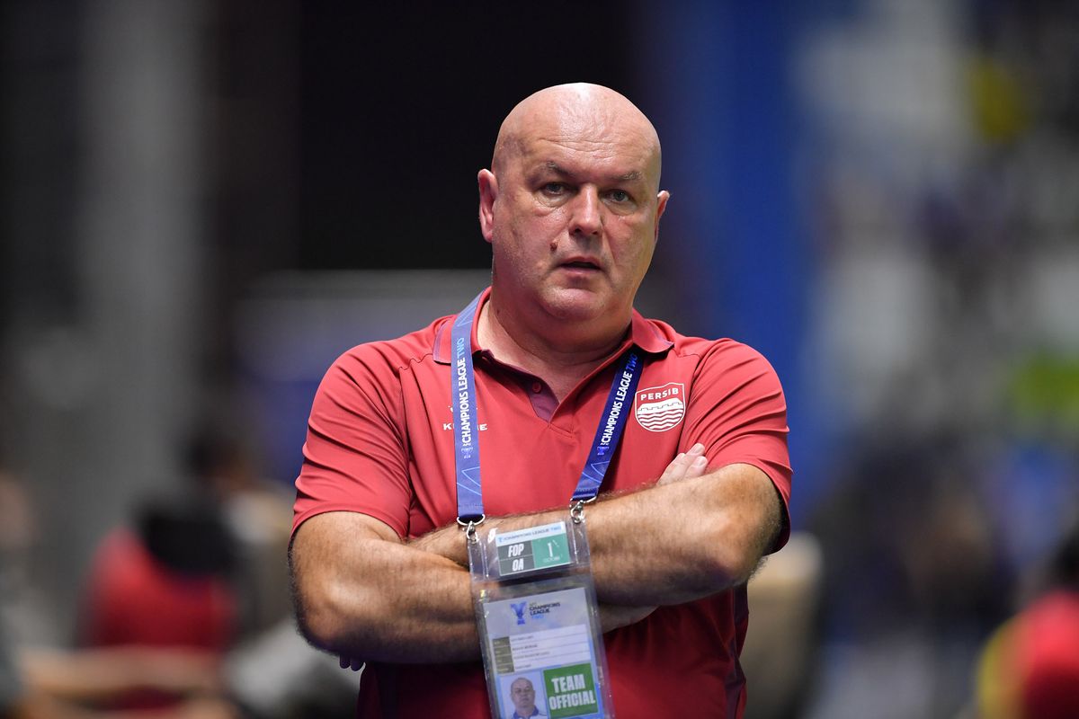 Bojan Hodak Ingatkan Pemain Kembali Fokus Hadapi Selangor FC Malaysia